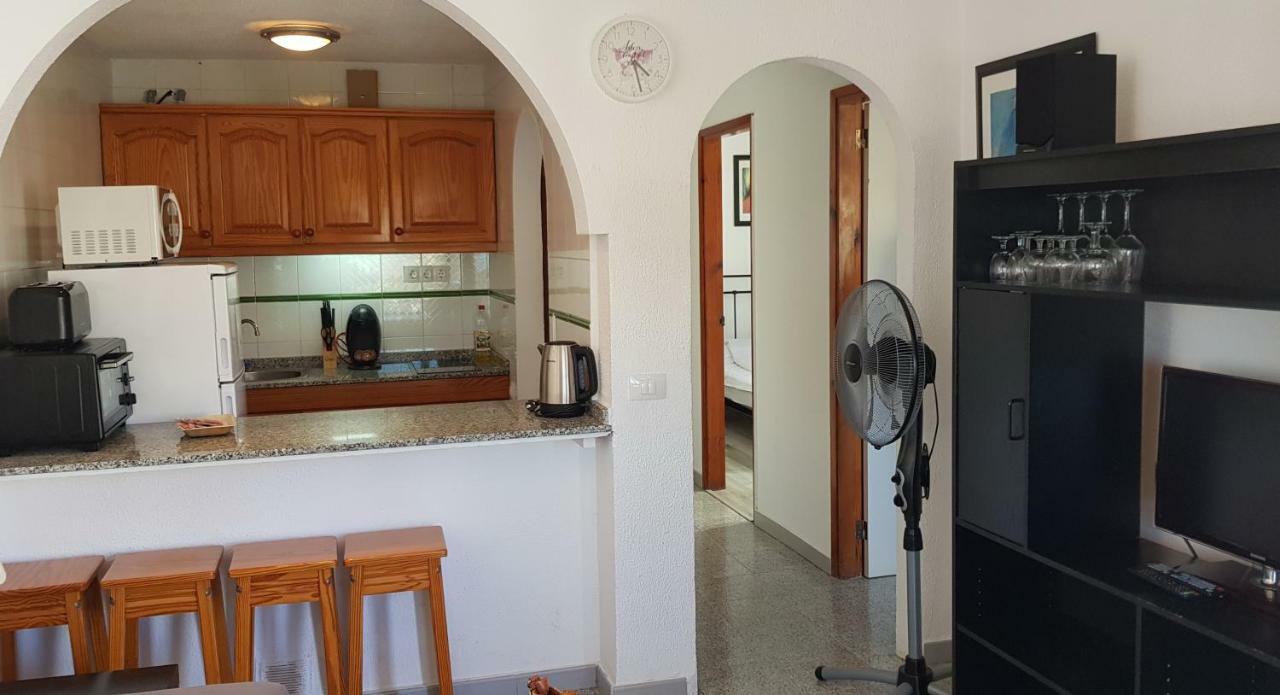 Two Bedroom Apartment 2 Min From Beach Моган Экстерьер фото